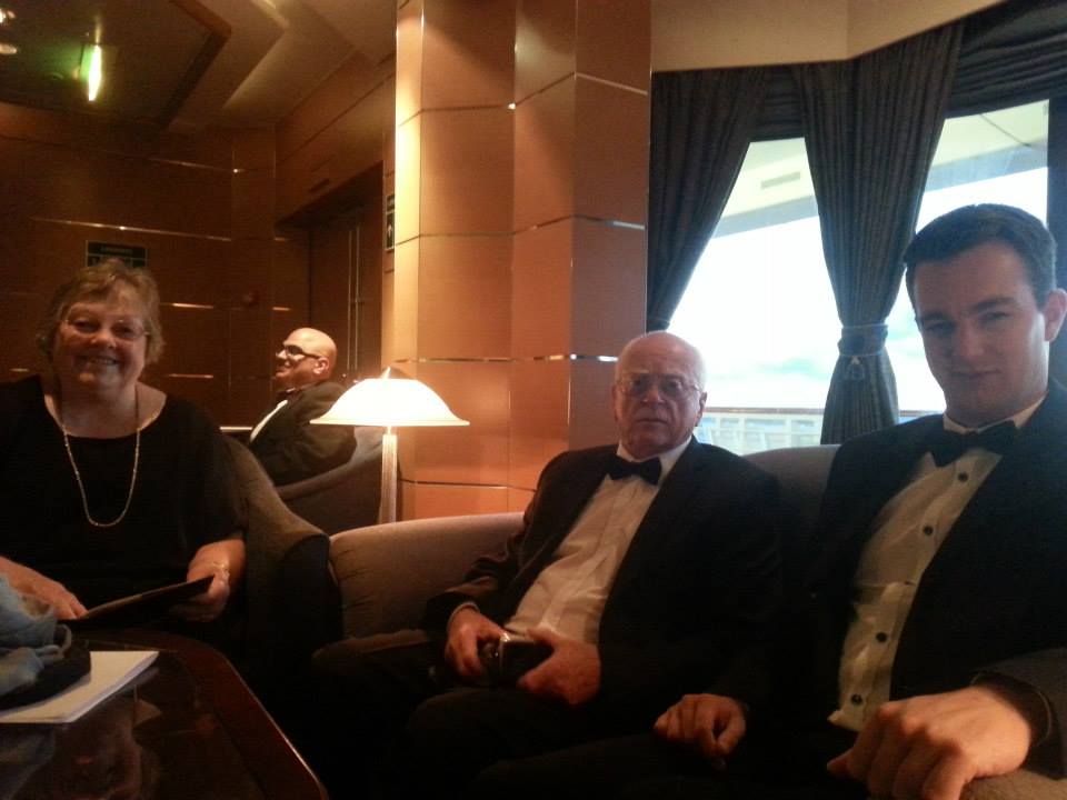 936522_10151814148571163_1392882697_n